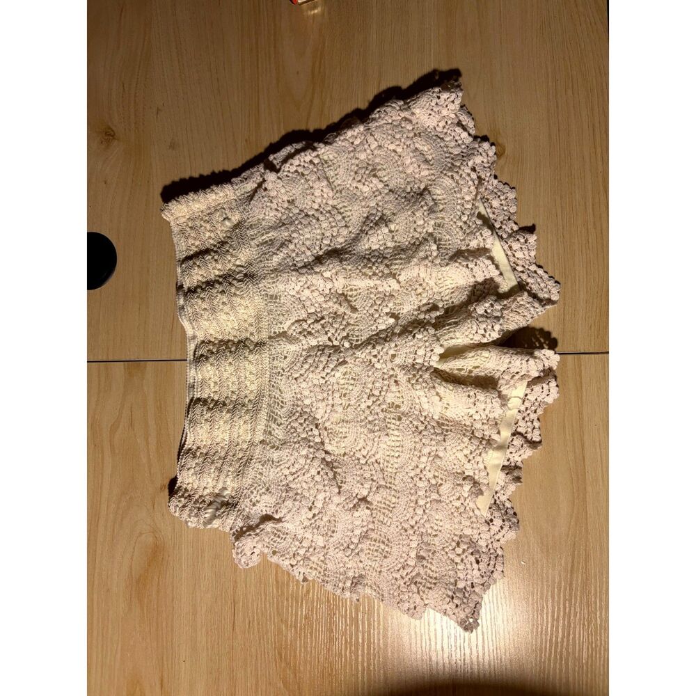 Beige layered shorts